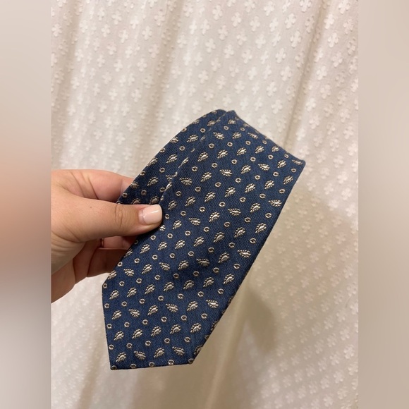 Navy Silk Tie with Small Paisley Pattern‎ 62"L - Picture 1 of 6